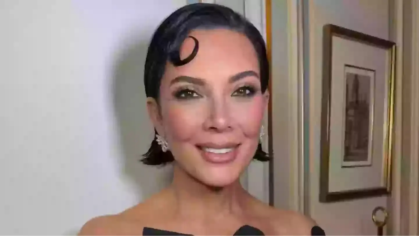 The Kardashian matriarch looks a lot like Kim since her facelift (instagram/krisjenner)