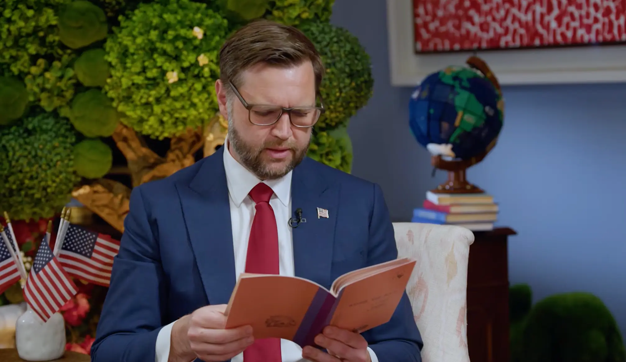 JD Vance joined his wife to read stories from 'Winnie the Pooh' (YouTube/Storytime with the Second Lady)