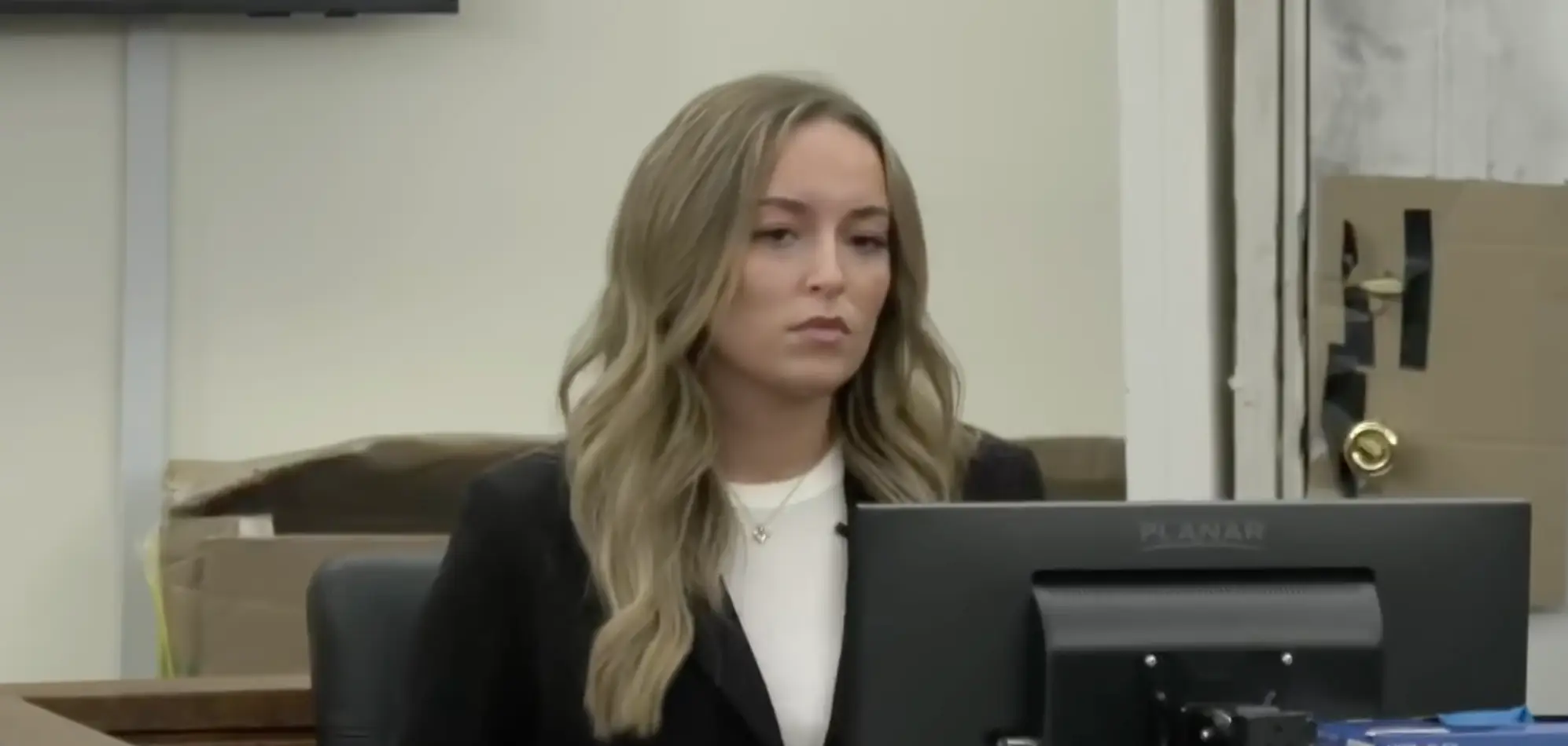 Over 100,000 messages are said to have been exchanged between Alleigha Botner and Flynn (Court TV)