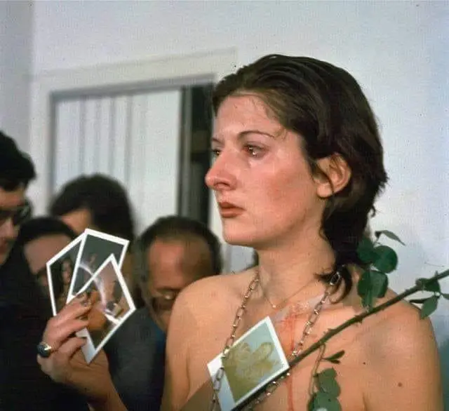 Marina Abramović stood and endured six hours of abuse without moving (Marina Abramović)