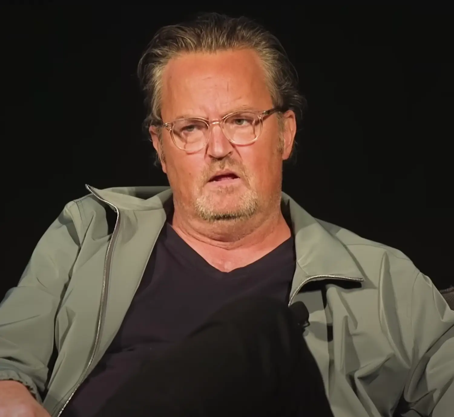 Matthew Perry says he can't watch Friends back.