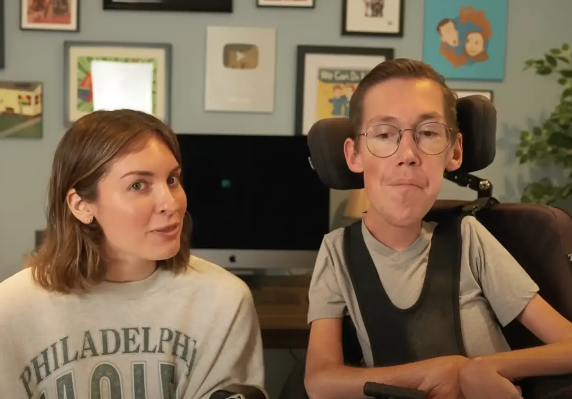 The pair adressed a whole lot of misconceptions people have about their relationship (YouTube/SquirmyandGrubs)