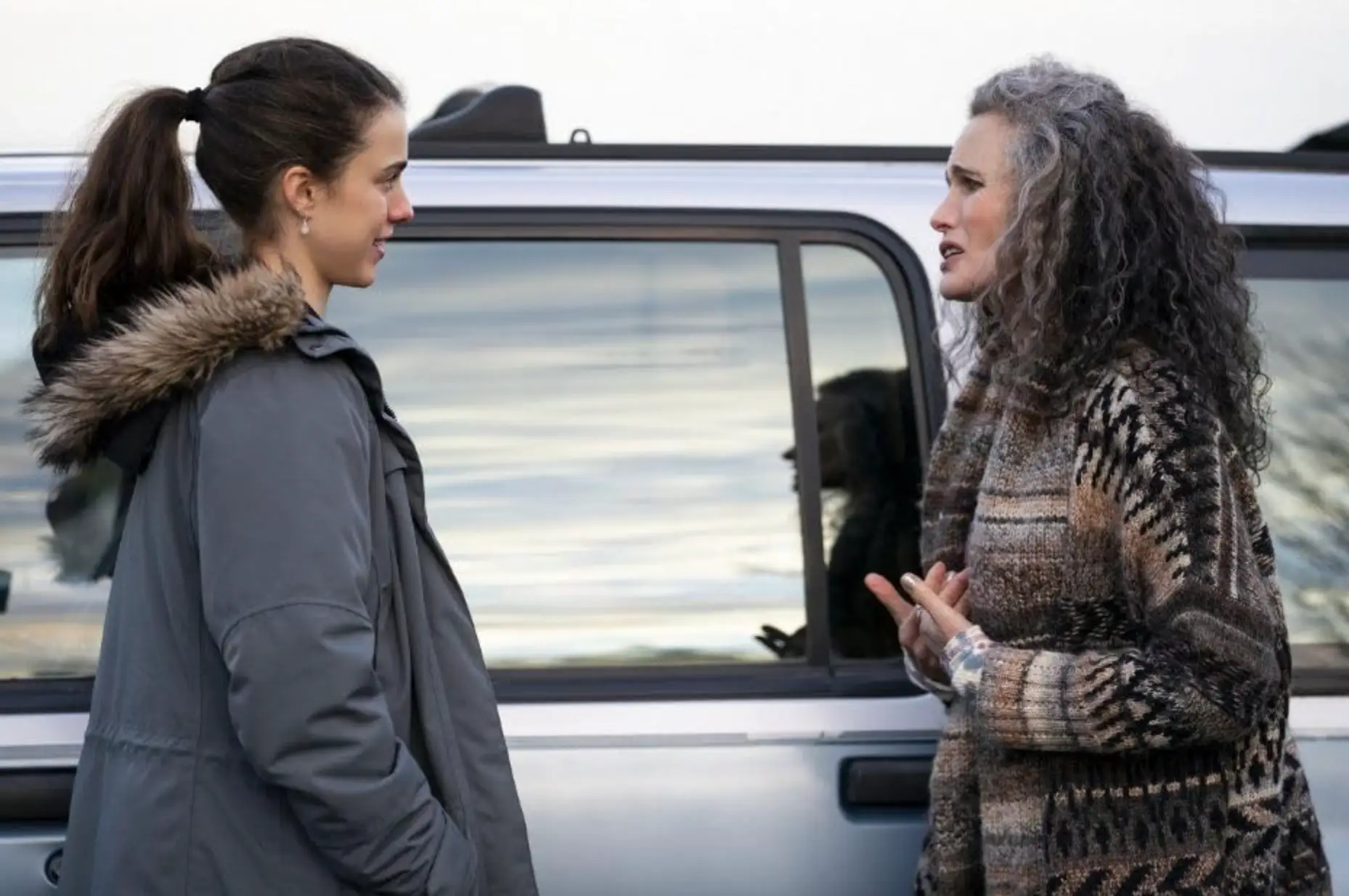 Margaret Qualley acts alongside her real-life mom Andie Macdowell in Maid (Netflix)