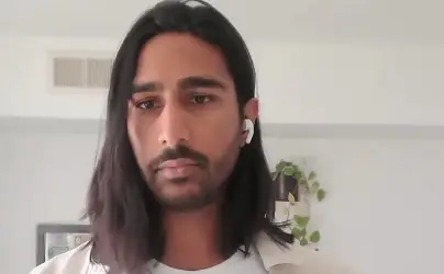 Neel Parekh decided to climb Everest with only three weeks of training under his belt (X/ @NeelBParekh)