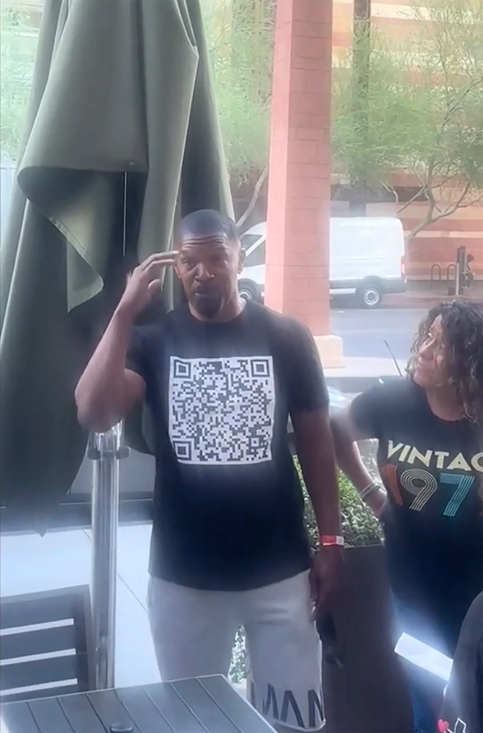 Foxx opened up about his illness. (TikTok/@drbrendacombs)