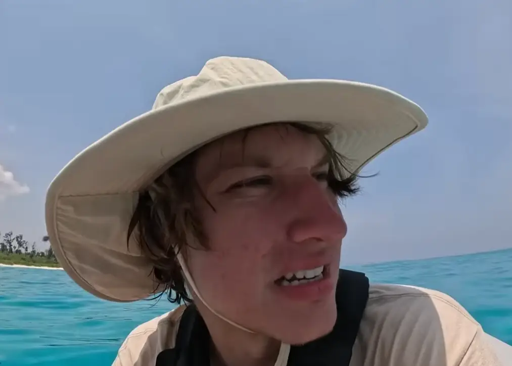 Neo Orientalist went to the island (YouTube/Neo Orientalist)