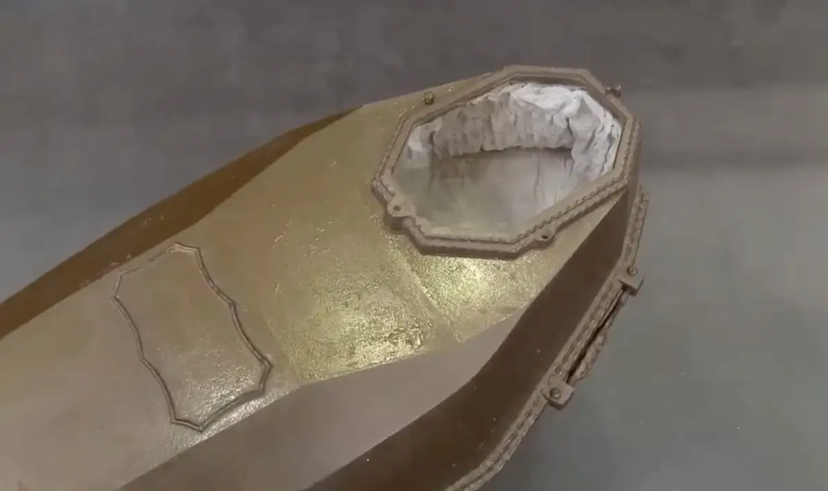 An iron casket was once brought into Pawn Stars (A+E Networks)