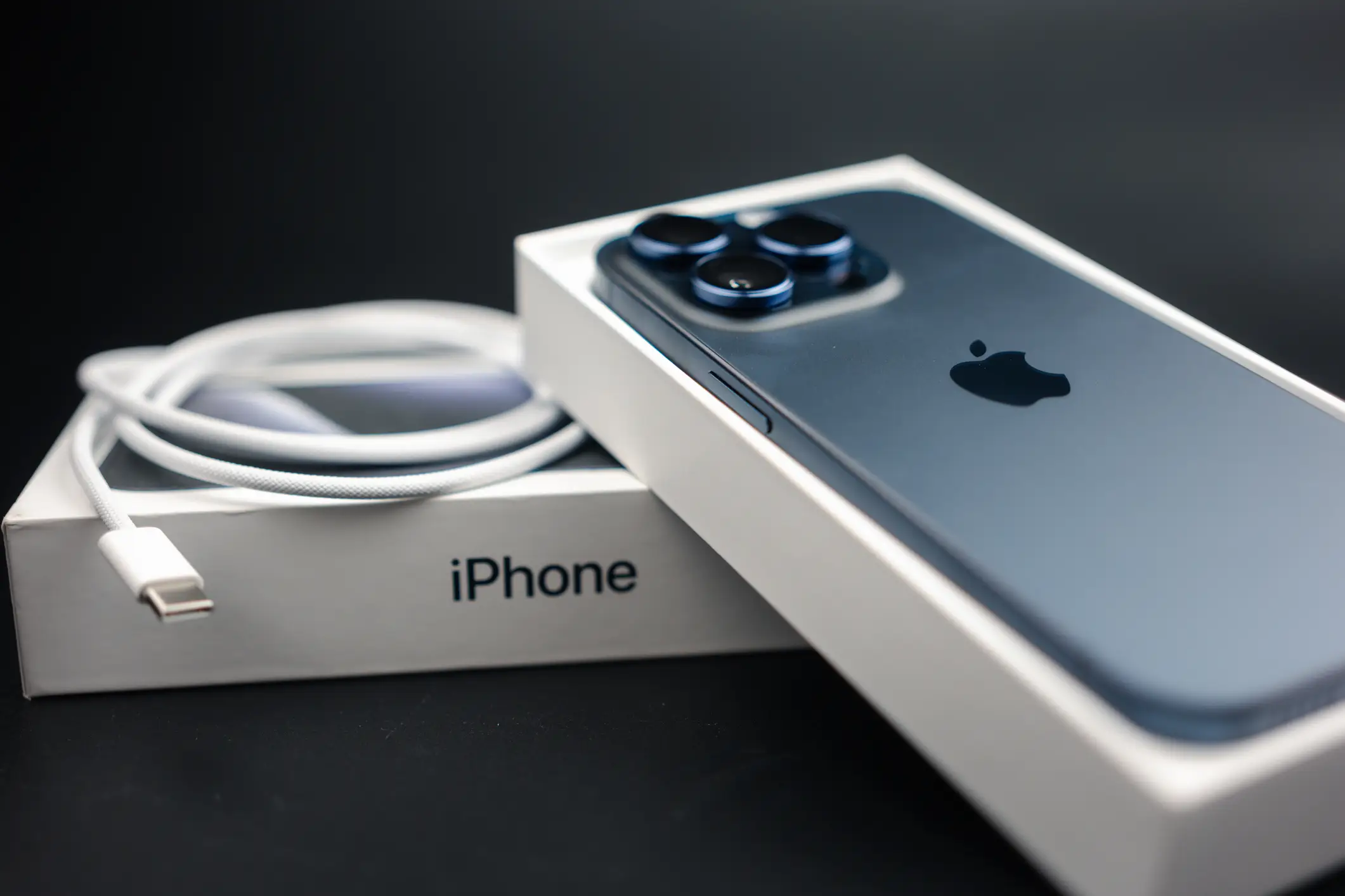 There's an easy way you can save your iPhone battery life (Getty Stock Images)