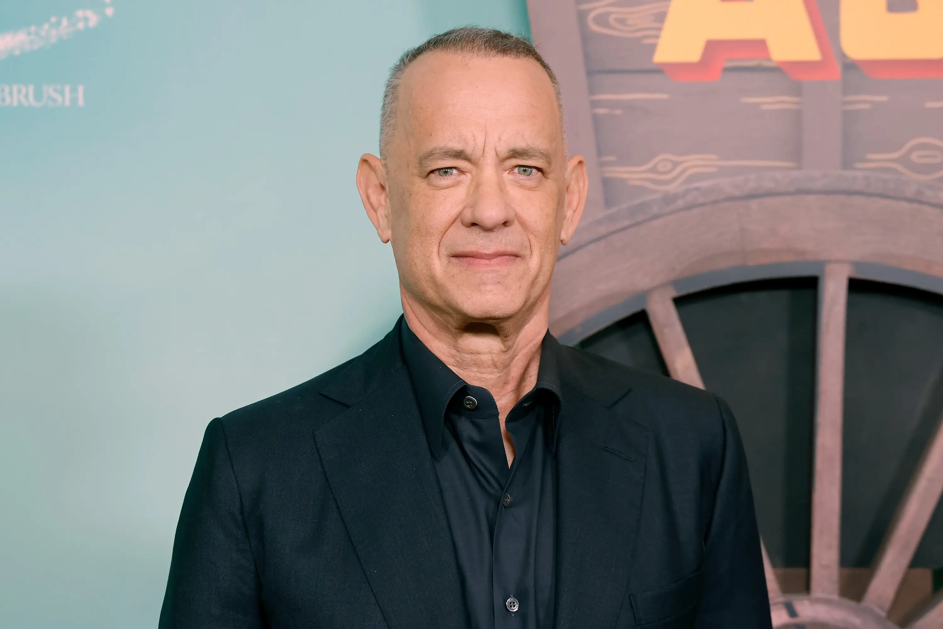 Tom Hanks played a lot of parts in the film.