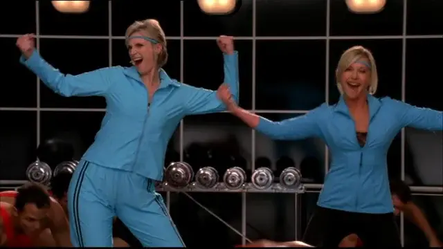 Olivia Newton-John god physical in Glee (Disney)