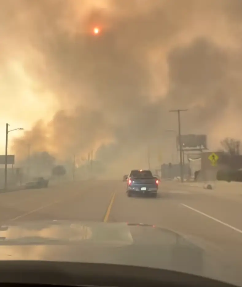 Mandy Moore shared a video of the devastation in Altadena (Instagram/@mandymooremm)