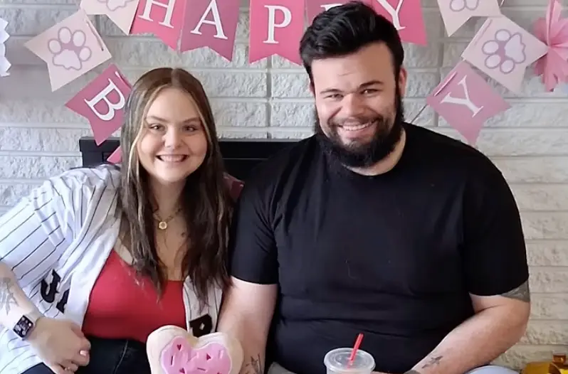 Uskiwich was engaged to fiancé in August 2025, with plans to marry in April next year (KSDC News)