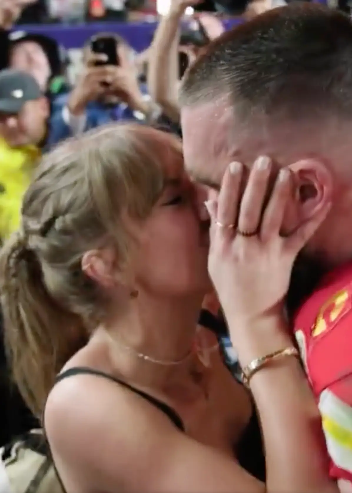 What Travis Kelce really said has been revealed.