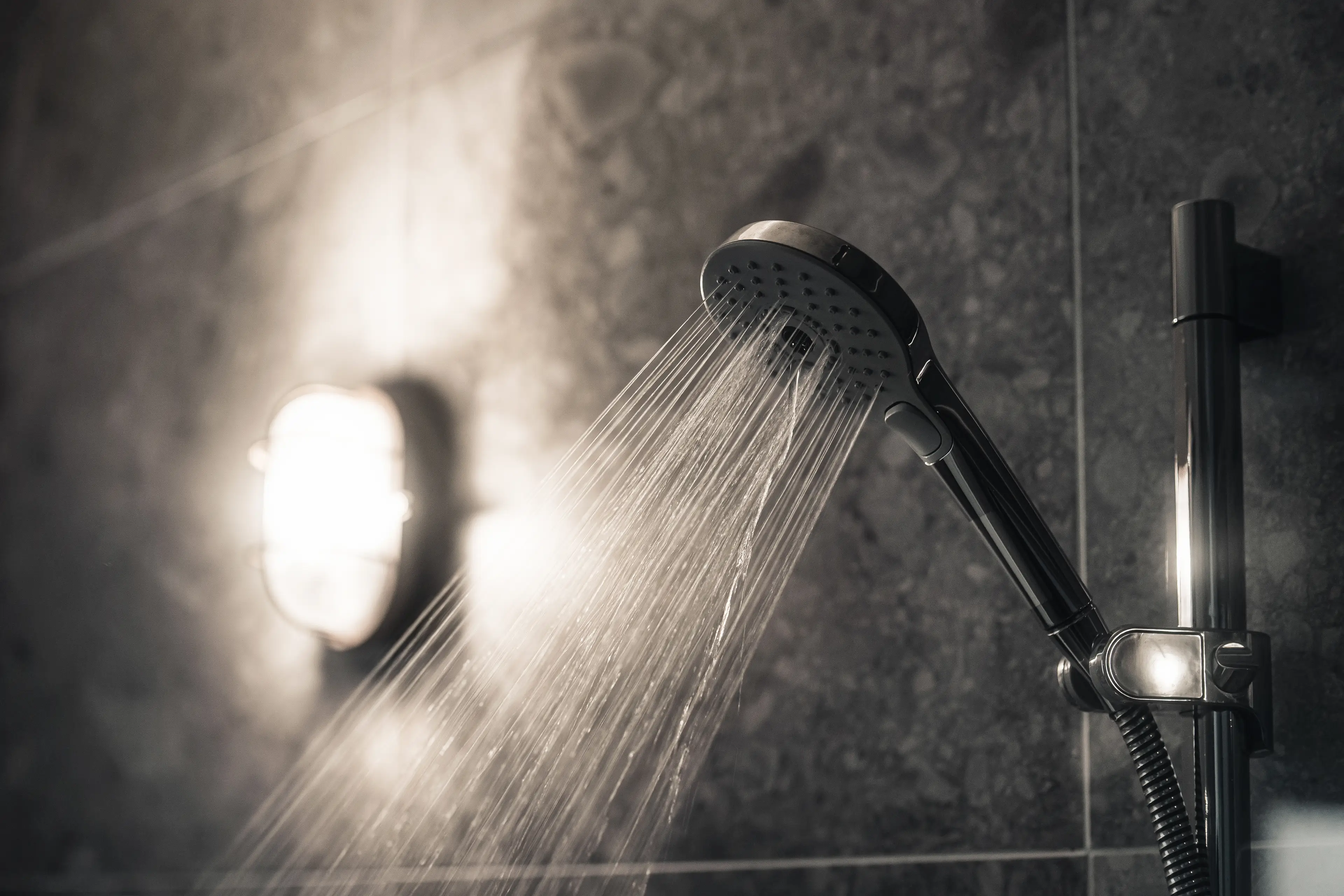 No not that kind of shower (d3sign/Getty)