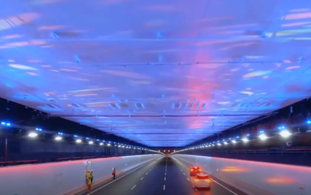 The bridge consists of an underwater tunnel too (CGTN)