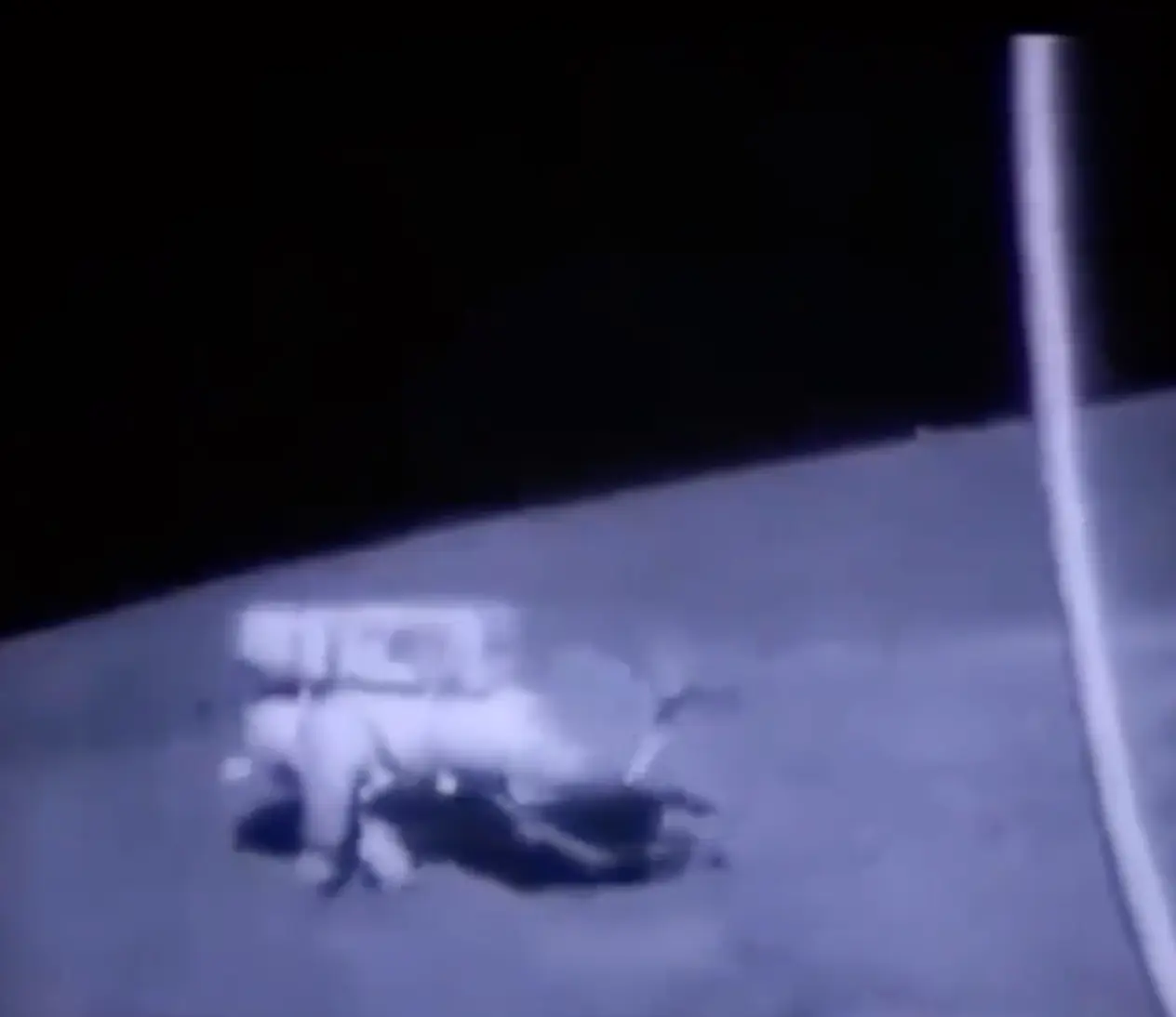 Stay on your feet, lads. (X/Historic Videos/NASA)