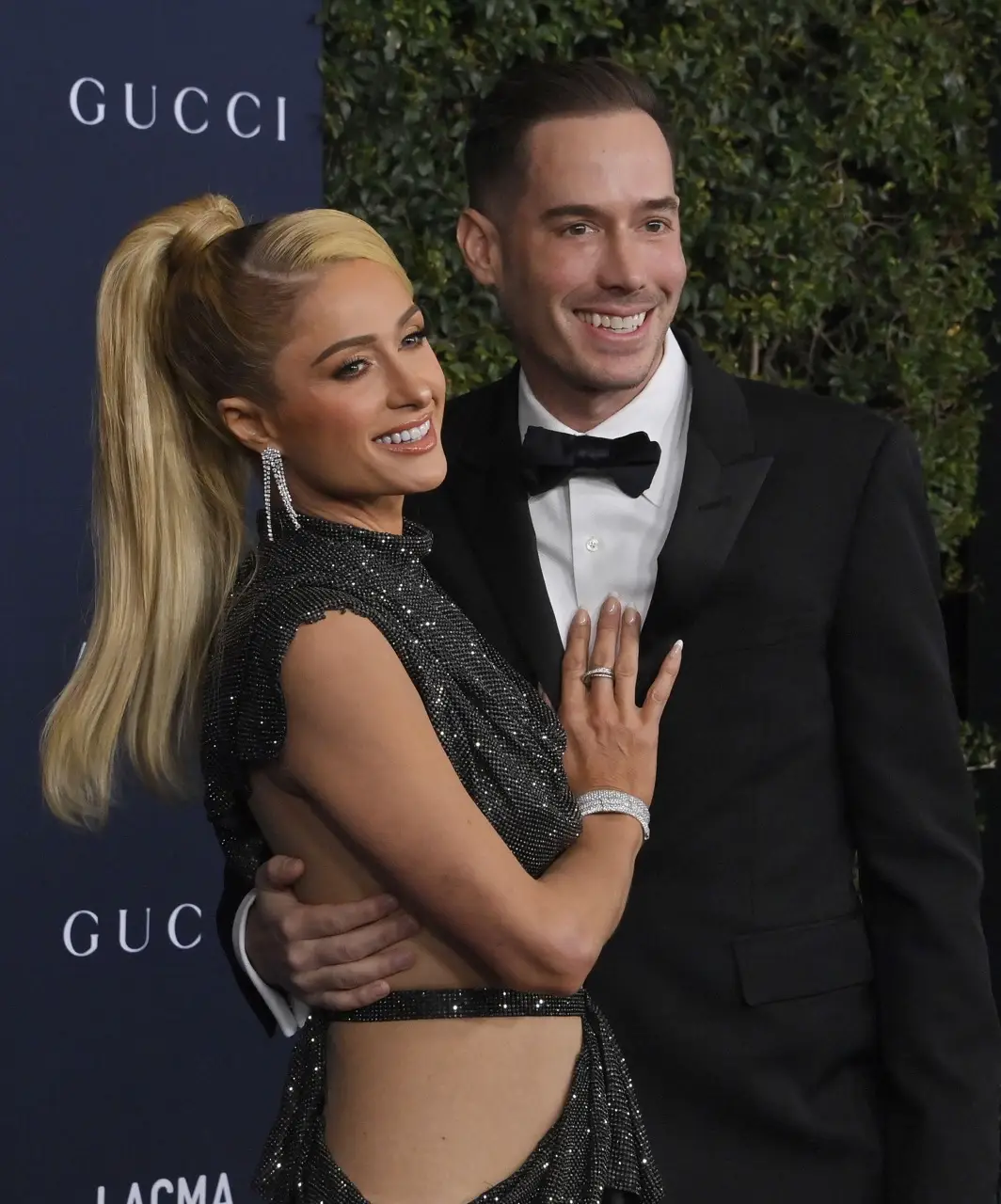 Paris Hilton questioned her sexuality before meeting her husband Carter Reum.