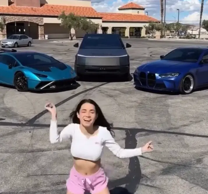 The TikToker regularly shows off impressive cars. (TikTok/@snowbunnyjelly)
