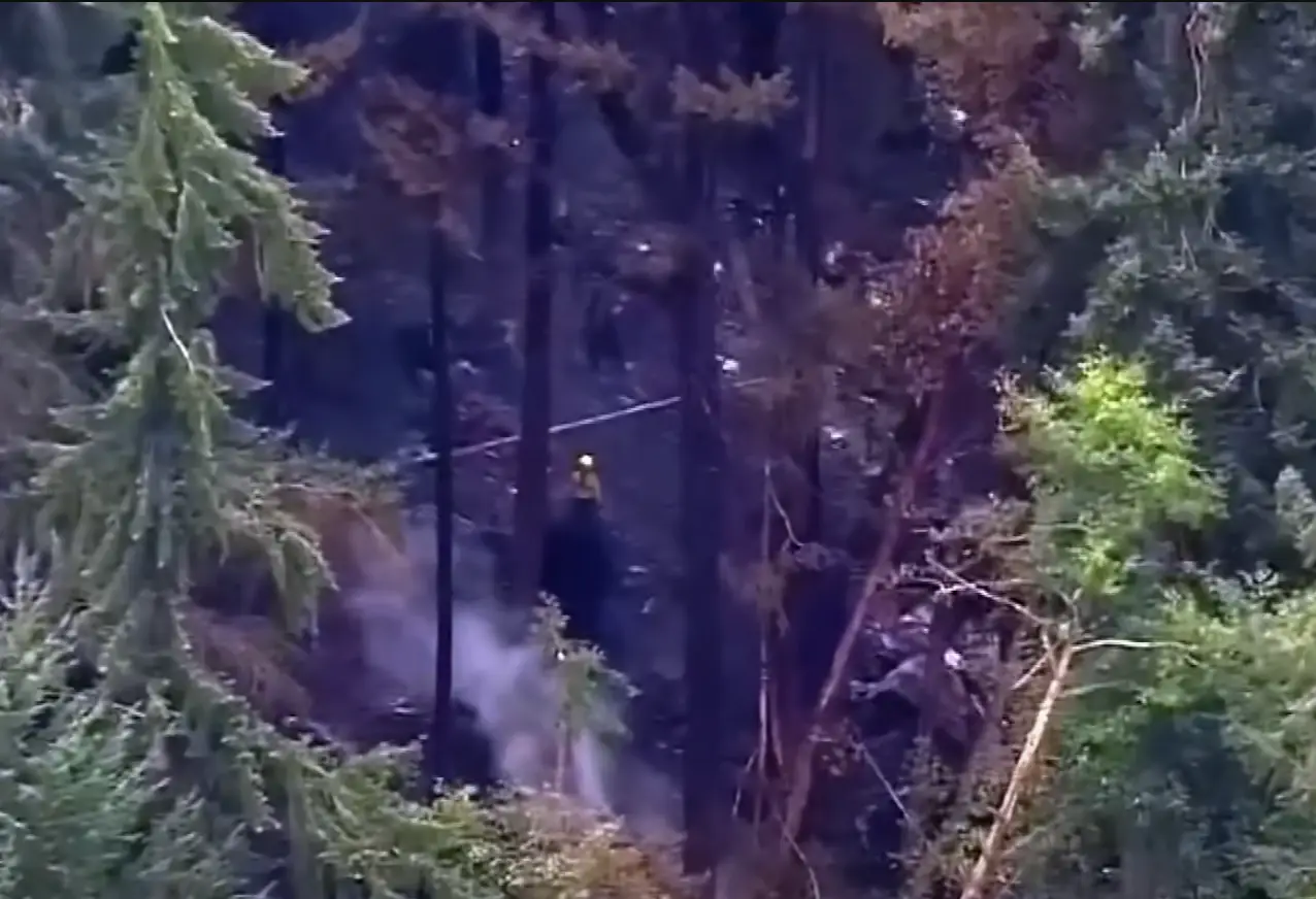 Russell eventually crashed the plane, killing himself (Inside Edition)