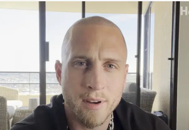 Chet Hanks opens up about growing up with a famous father on his YouTube channel. (Chet Hanx/ YouTube) 