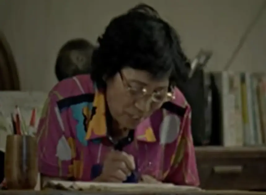 Cha Sa-soon started learning to drive in her sixties (Cha Sa soon Hyundai Television Commercial/ YouTube)