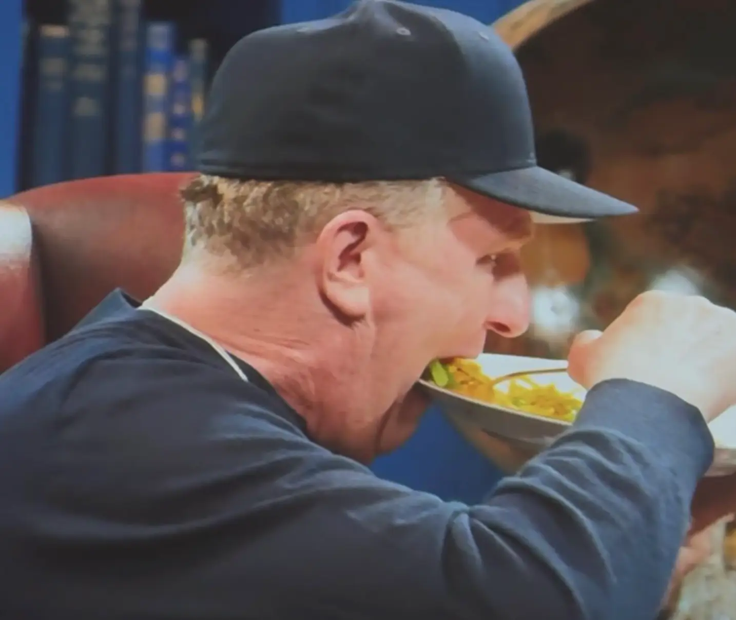 People were shocked over how Rapaport was eating (Peacock)