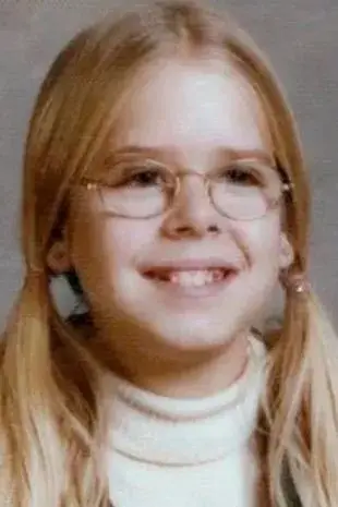 Sheila Lyon vanished alongside her sister (FBI)