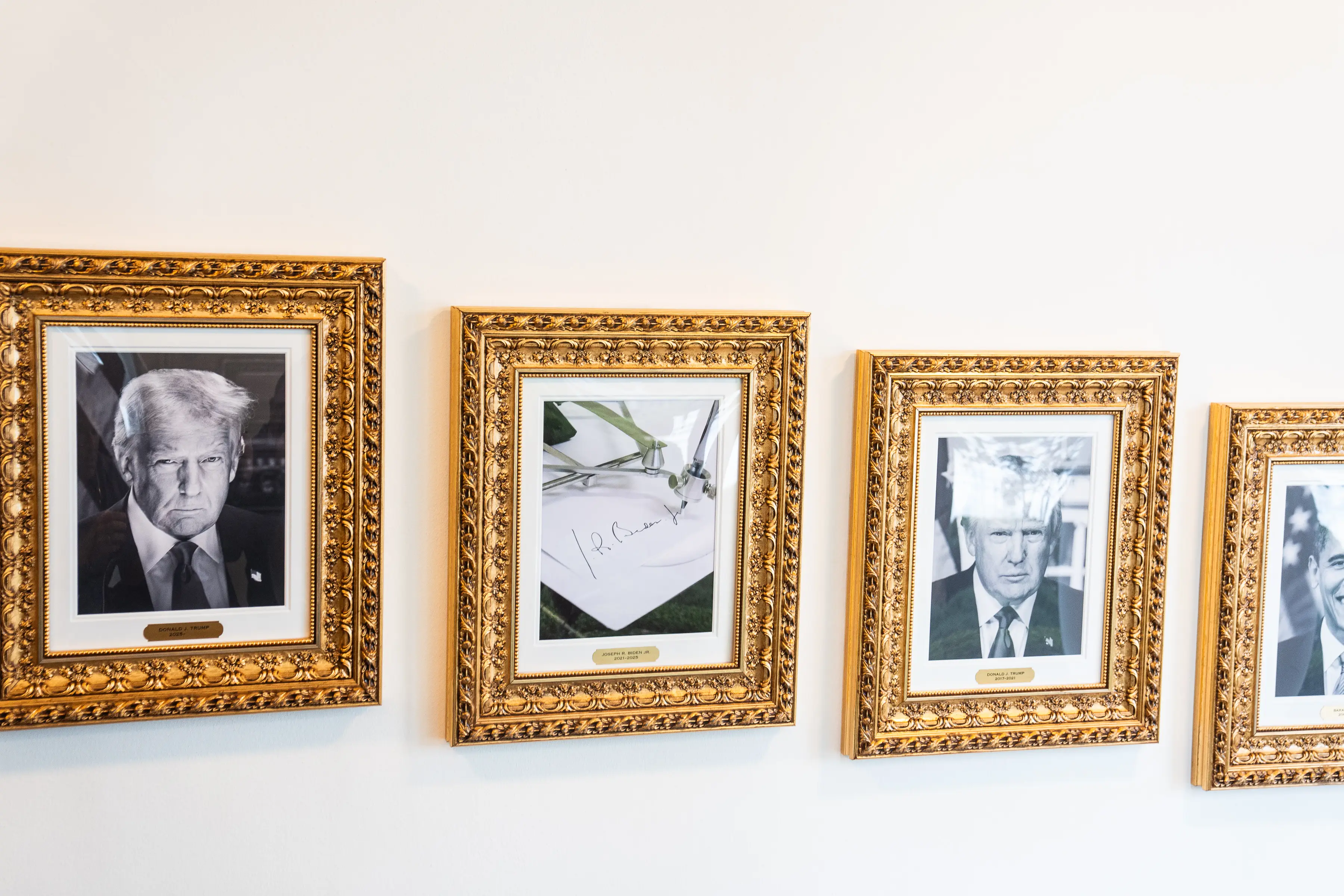 Trump has replaced the picture of Joe Biden hanging in the West Colonnade (Demetrius Freeman/The Washington Post via Getty Images)
