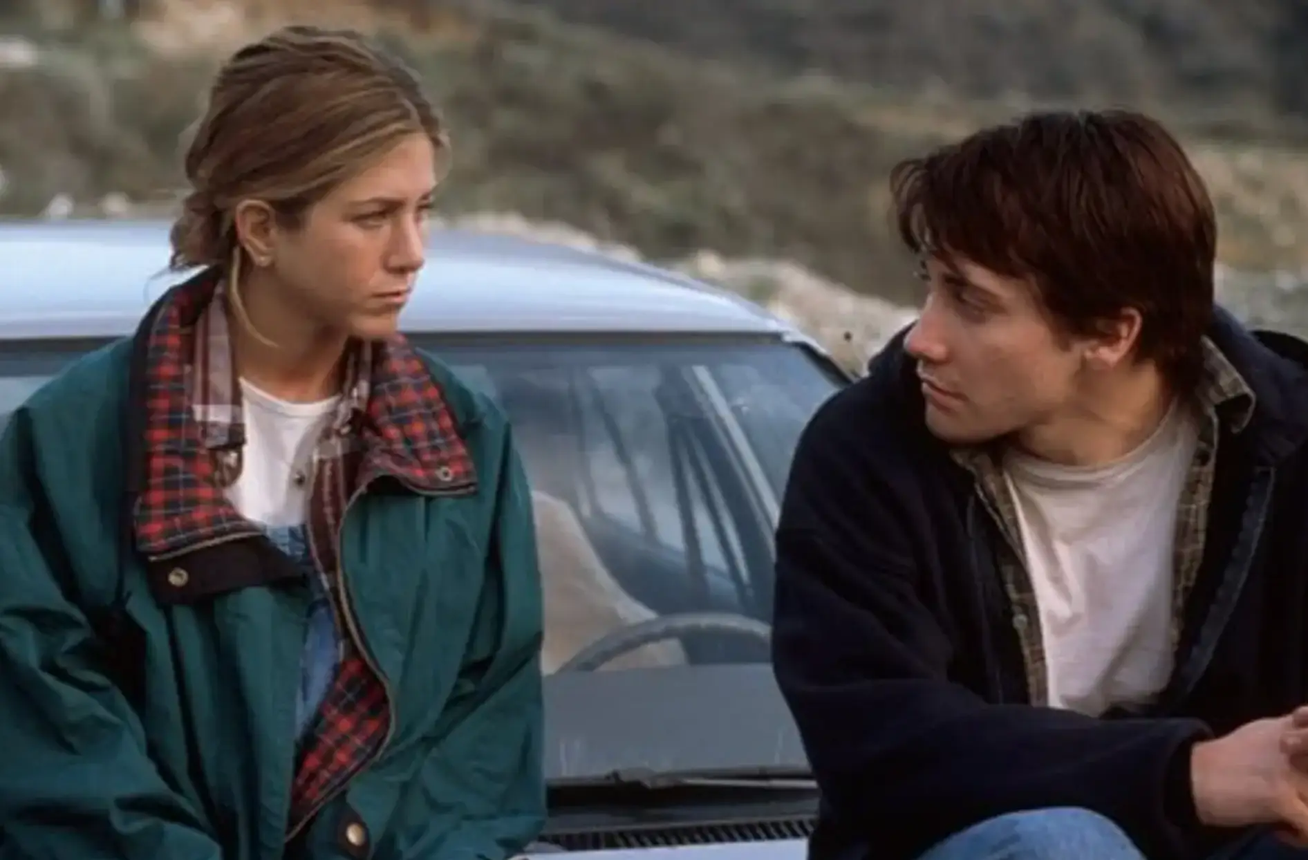 The actors used a pillow to keep a distance between them.