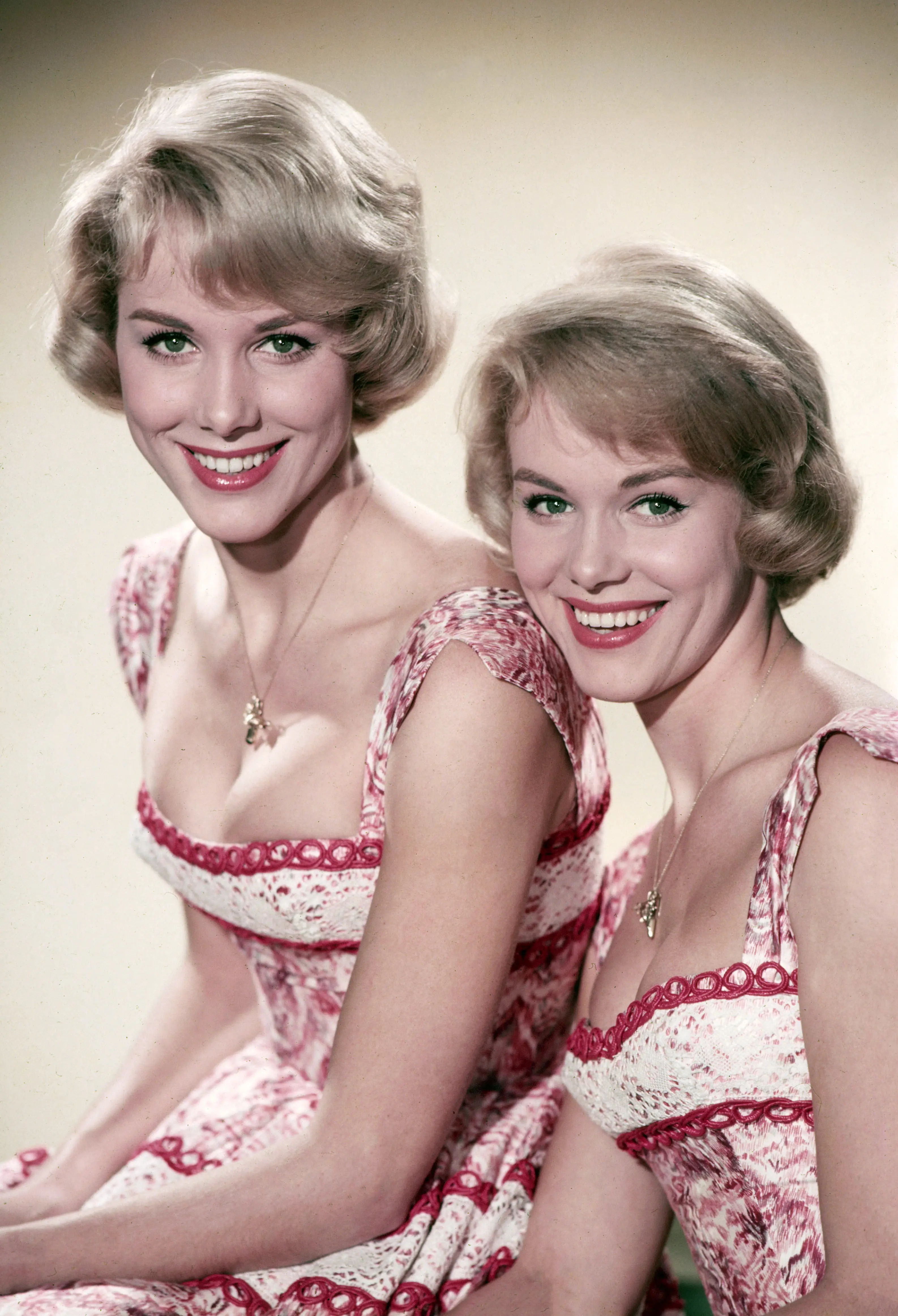 Alice and Ellen Kessler rose to fame in the 1950s (Arthur Grimm/United Archives via Getty Images)