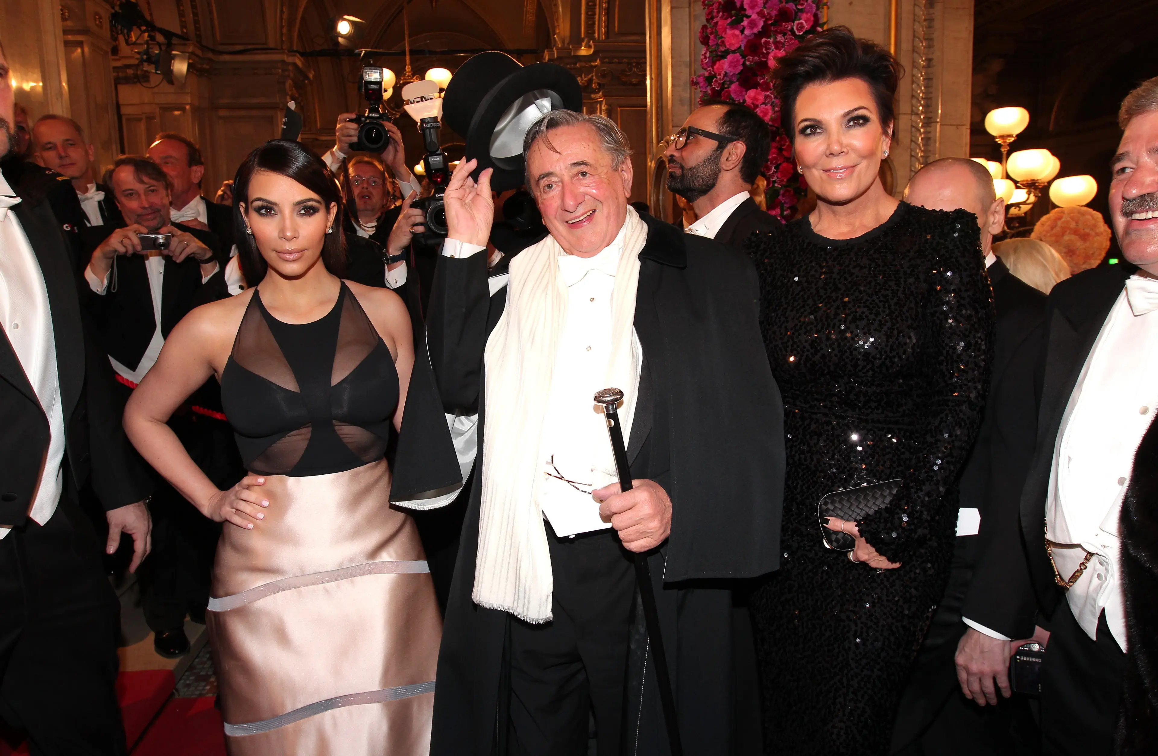 Kim Kardashian, Richard Lugner and Kris Jenner attended the 2014 Vienna Opera Ball together. (Gisela Schober/Getty Images)