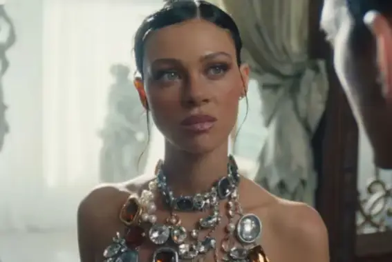 Nicola Peltz spoke about her appearance in The Beauty (FX)