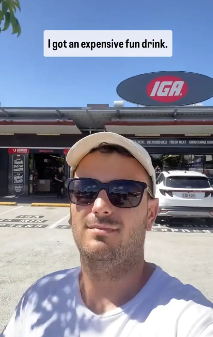 Ellis isn't worried about health implications (Instagram/@dailyroastchook)