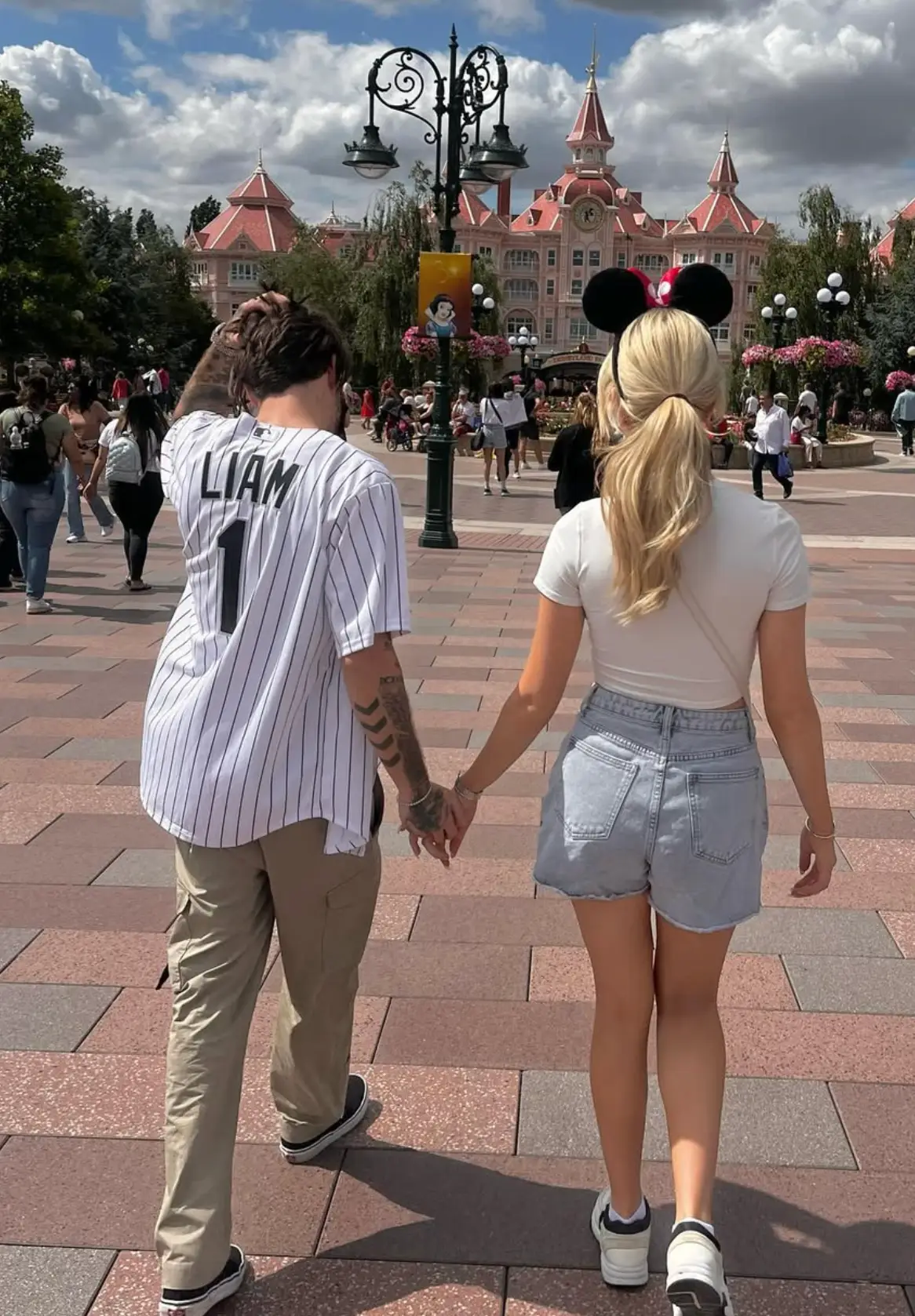 Cassidy spoke dotingly about her partner, who she described as 'humble' and 'charming' (Instagram/kateecass)