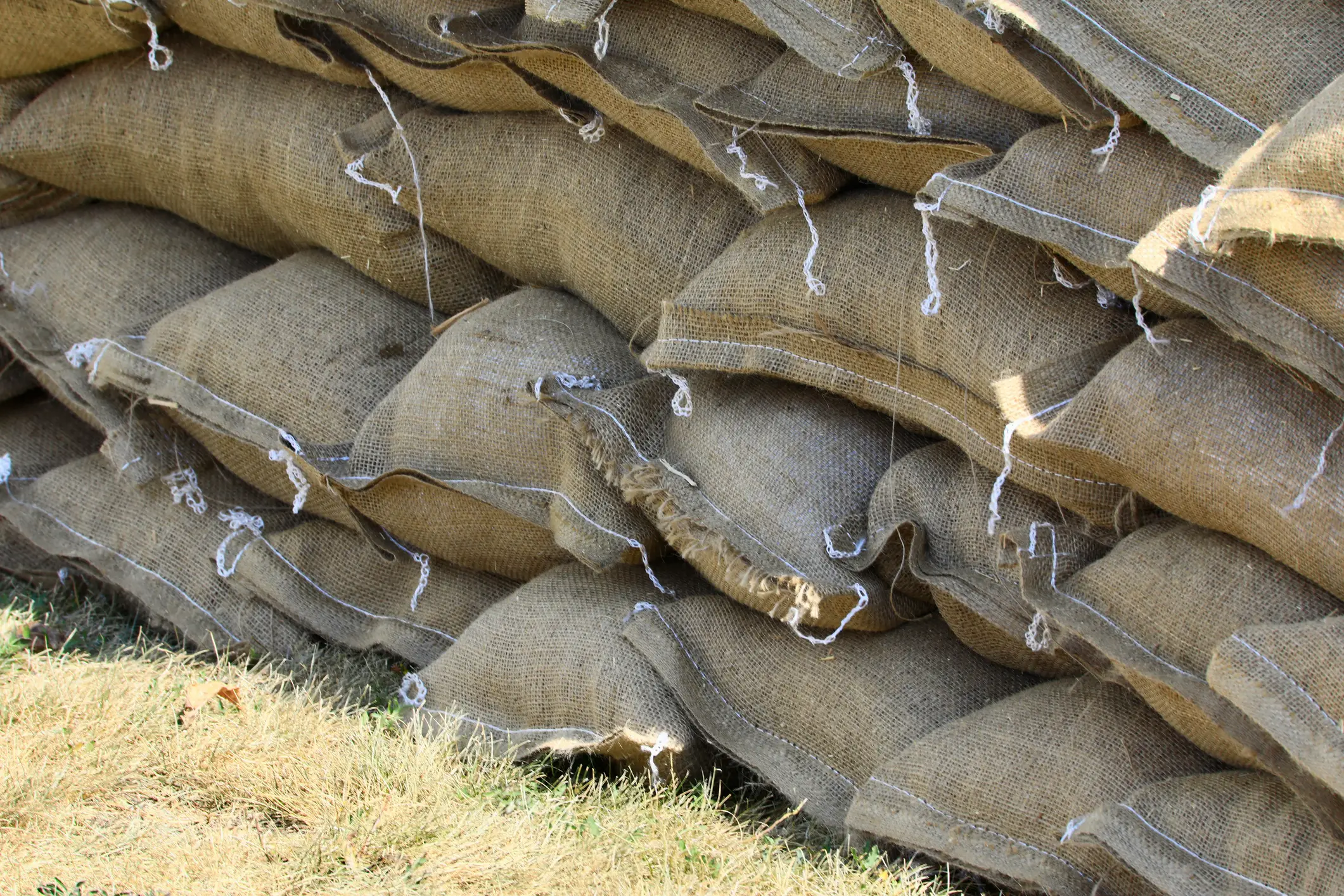 Experts advise stacking up on sandbags (Getty Stock Photo)