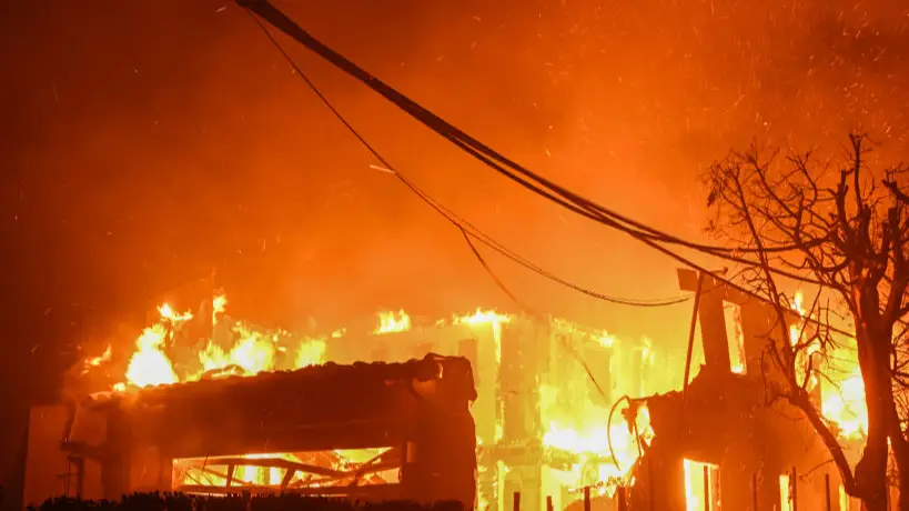 Hundreds of homes have been destroyed in the ongoing wildfires (Tayfun Coskun/Anadolu via Getty Images)