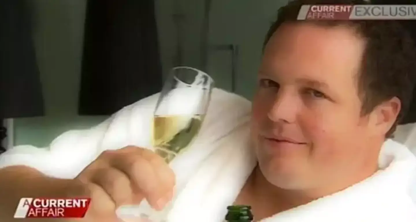 Over four months Aussie Dan Saunders withdrew over $1 million AUD.