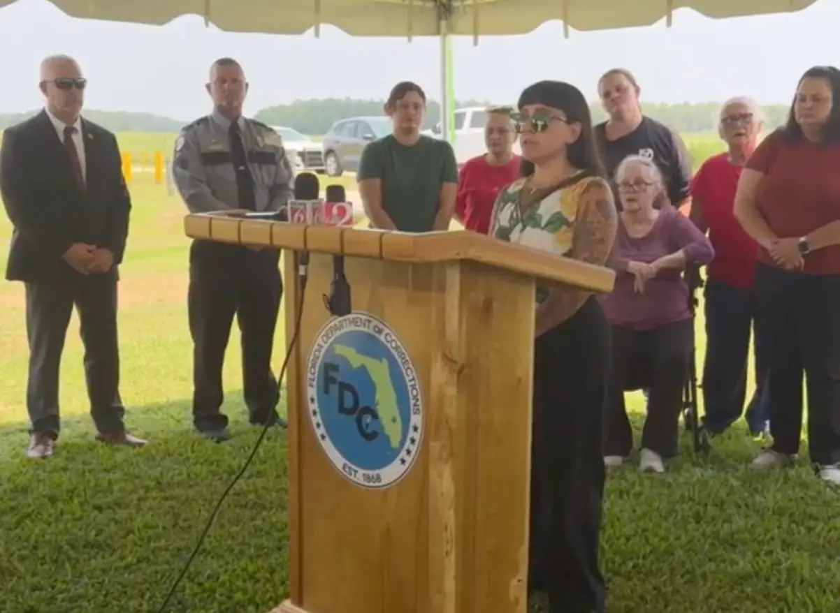 Hope Limsansah spoke to media after the execution of James Duckett (Tallahassee Democrat)
