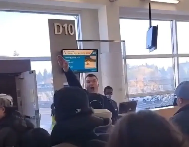 The man made a number of Nazi salutes before being arrested.