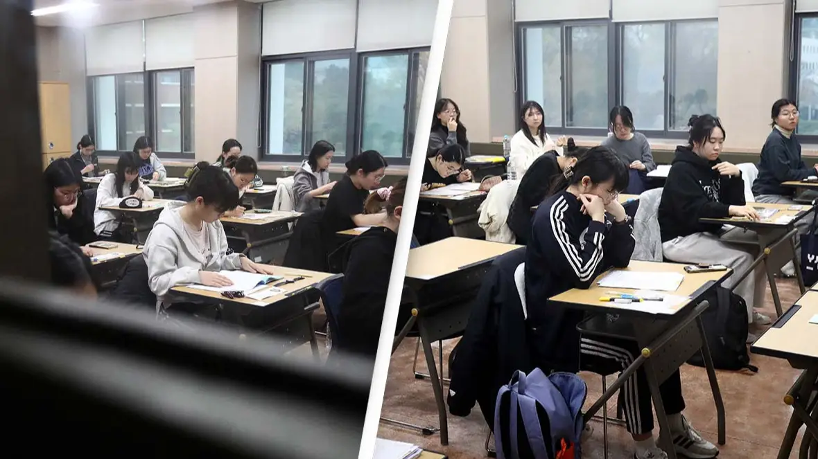 CHUNG SUNG-JUN/POOL/AFP via Getty Images