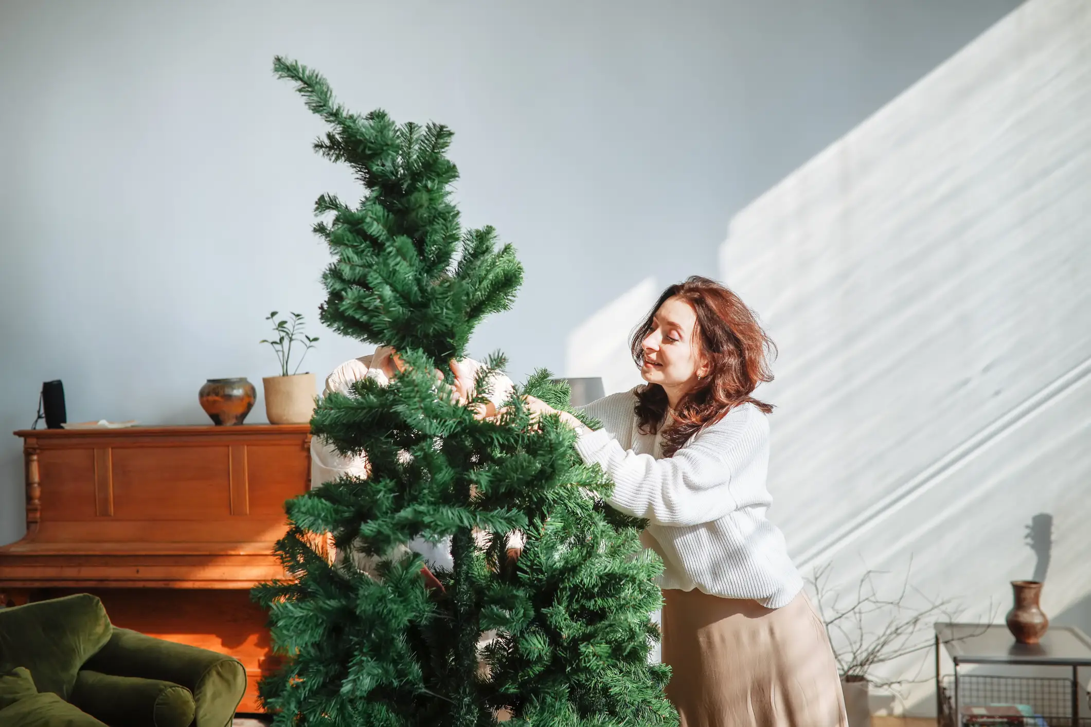 Even artificial trees aren't safe (Getty)