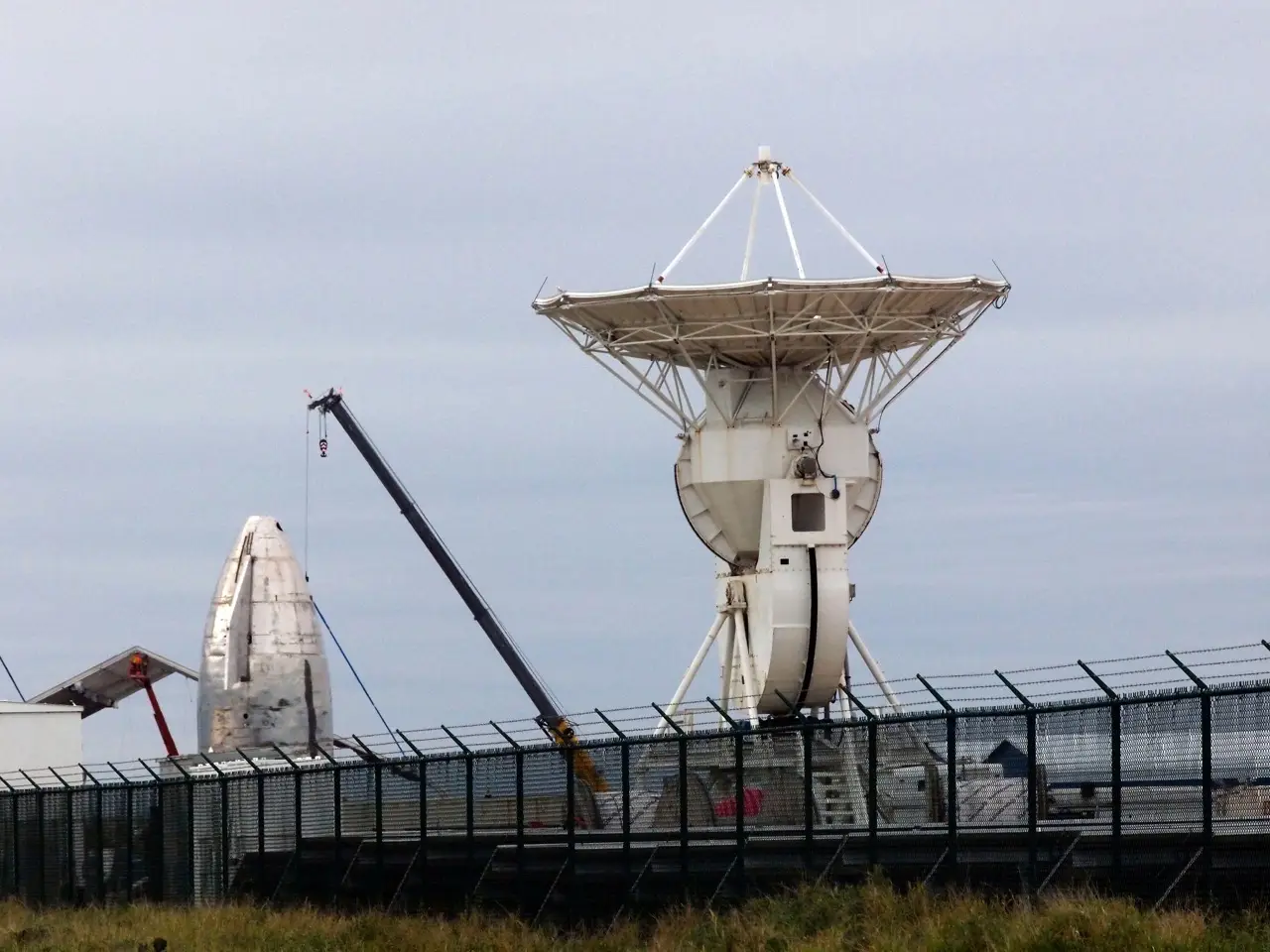 Ukraine is turning to Starlink amid outages.