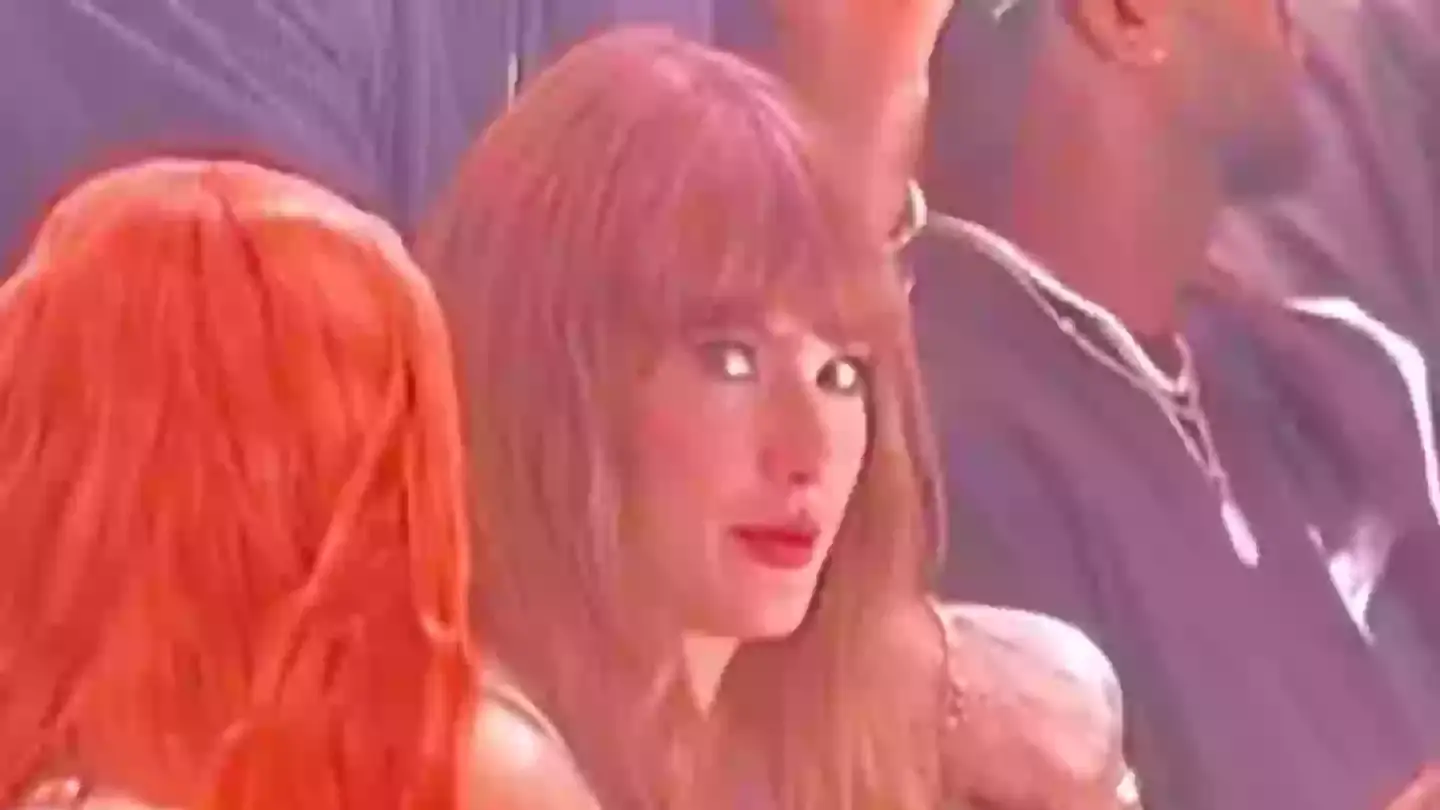 Swift's reaction to being booed at the Super Bowl (X/@SamuelBrownRBT)