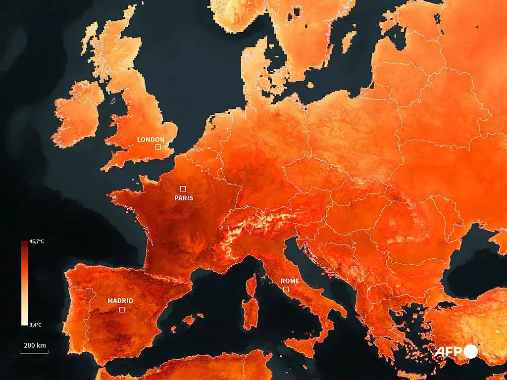 The heatwave has been responsible for dozens of deaths across Europe. (Sabrina BLANCHARD and Sylvie HUSSON / AFP via Getty Images)
