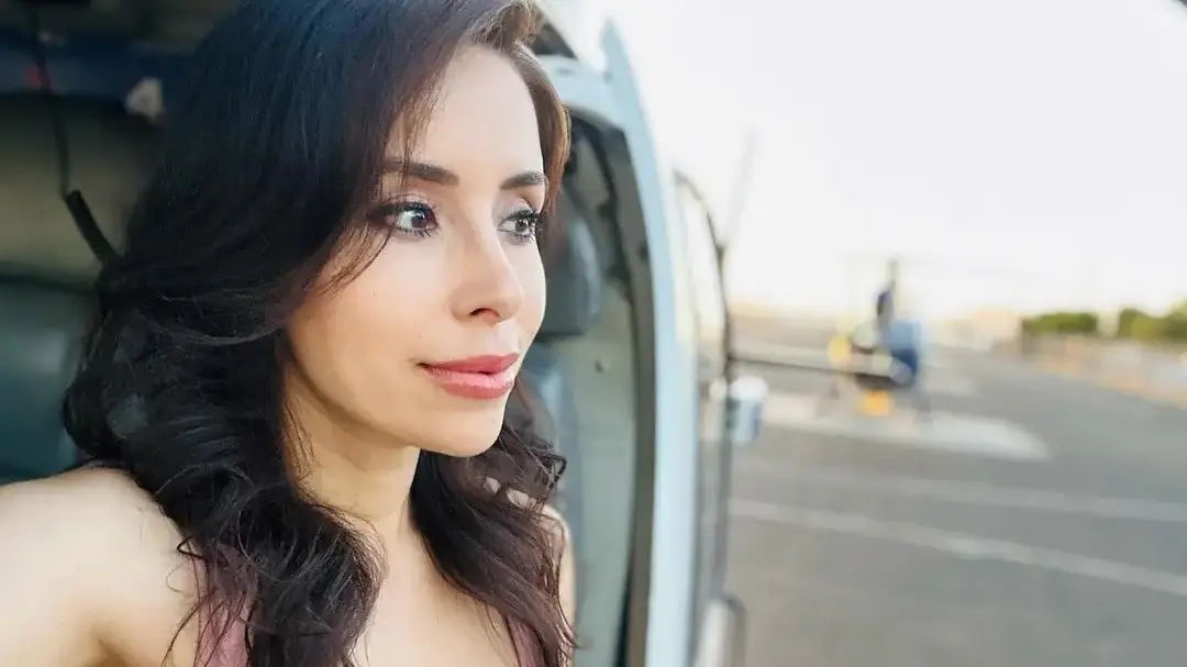 @eli_in_the_heli/Instagram