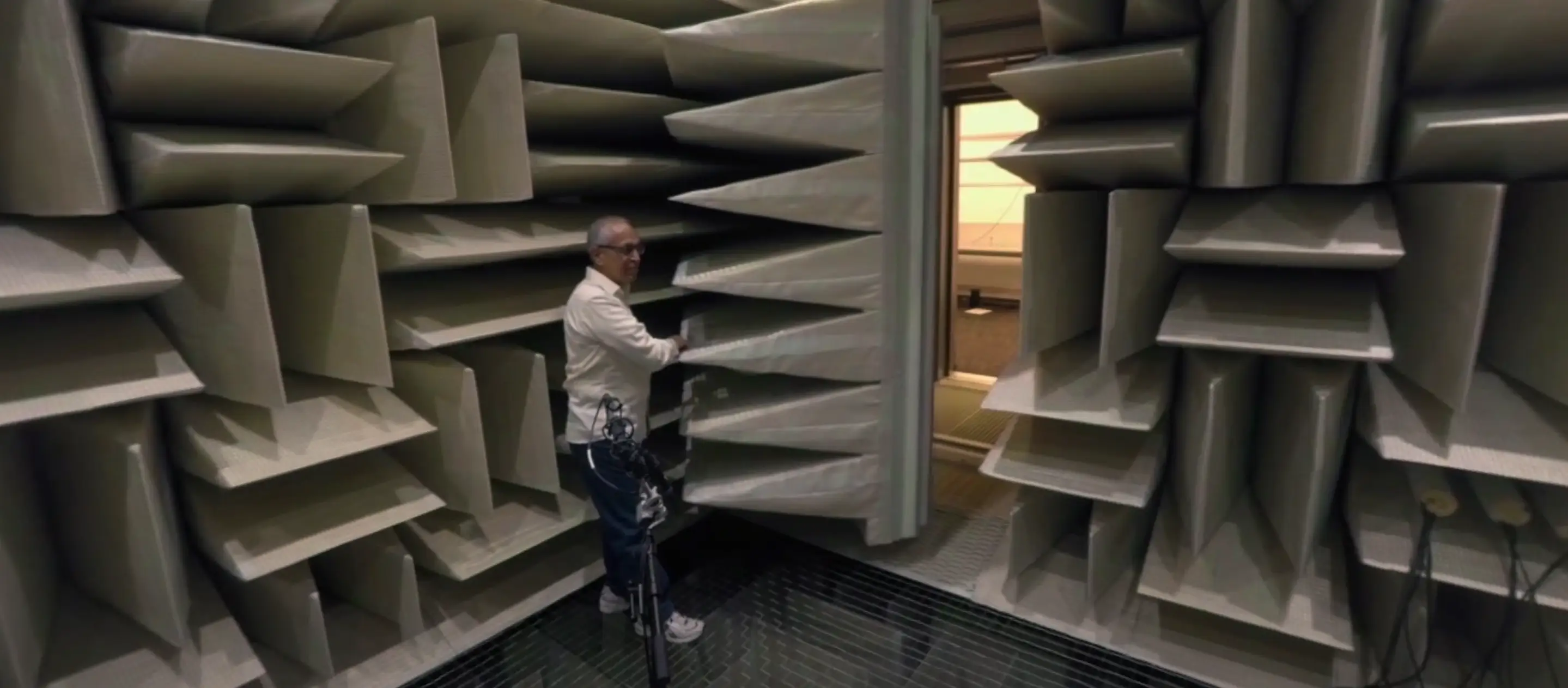 When the door is open, loud heavy metal can be heard from the other room.