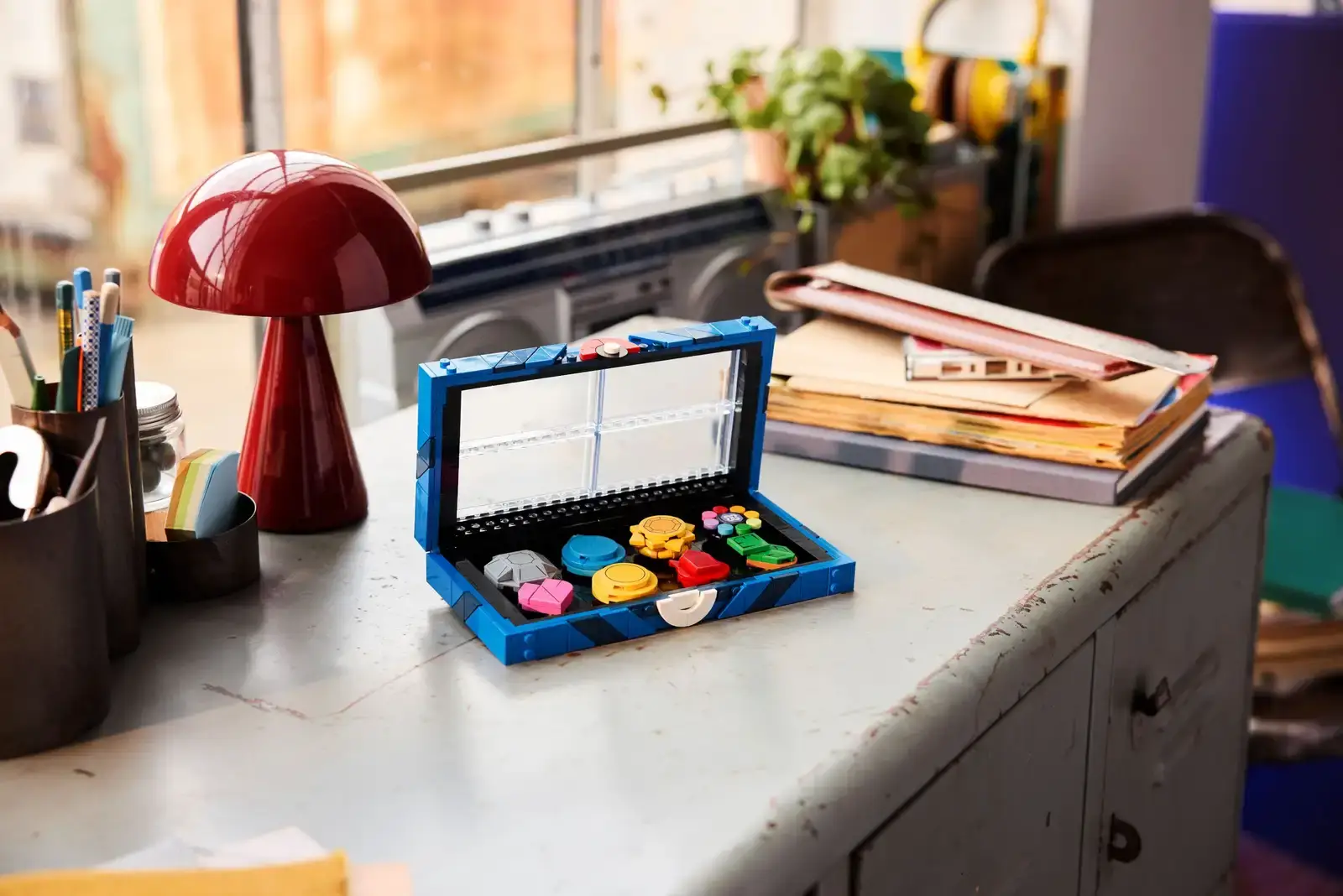 The limited-edition gift with purchase sadly sold out instantly (LEGO)