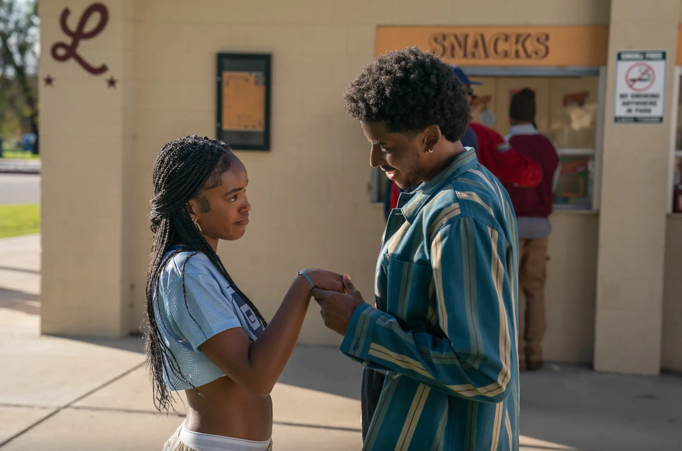 Lovie Simone as Keisha, and Michael Cooper Jr. as Justin (Netflix)