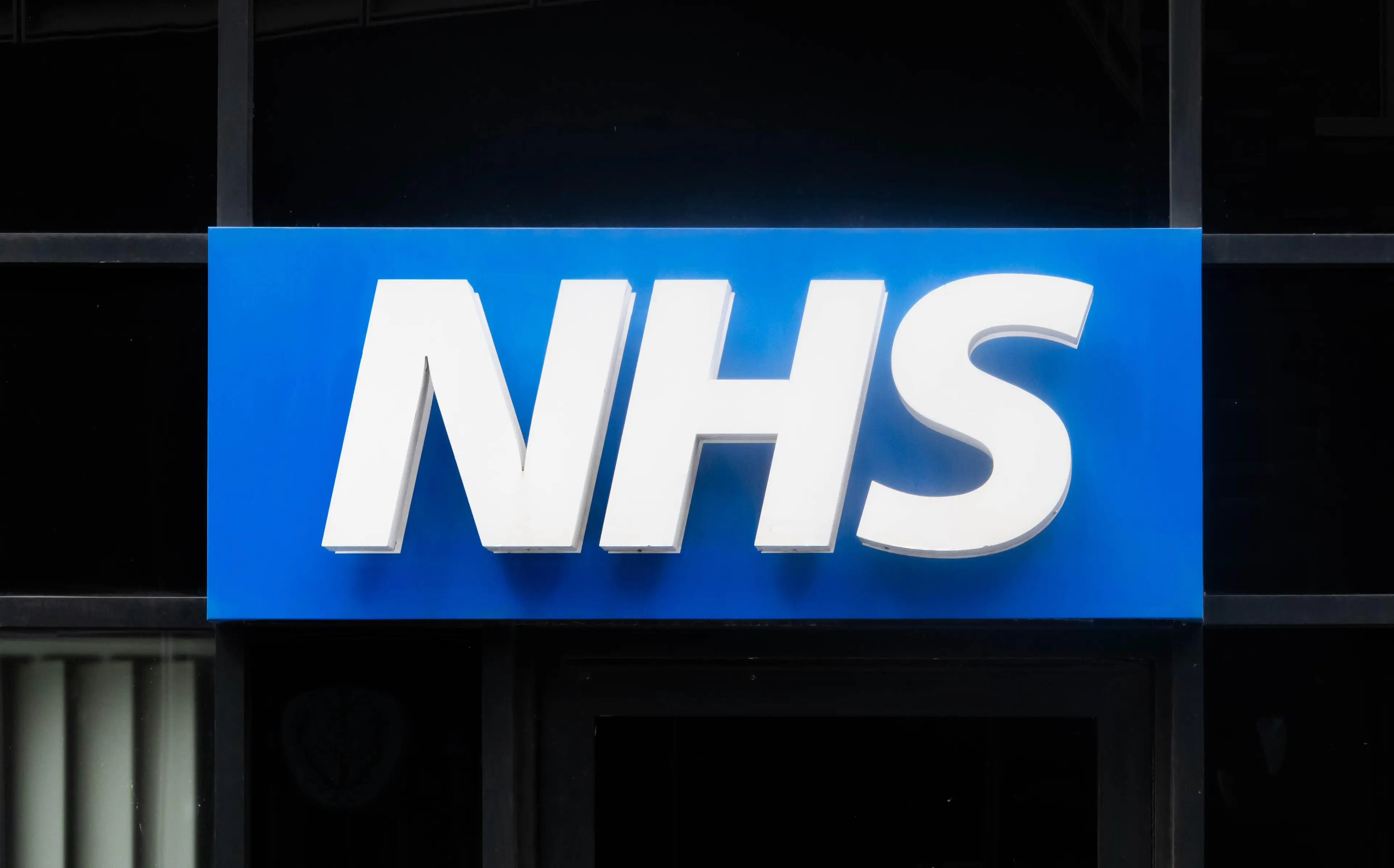 The NHS also lists respiratory diseases as a common cause of death.