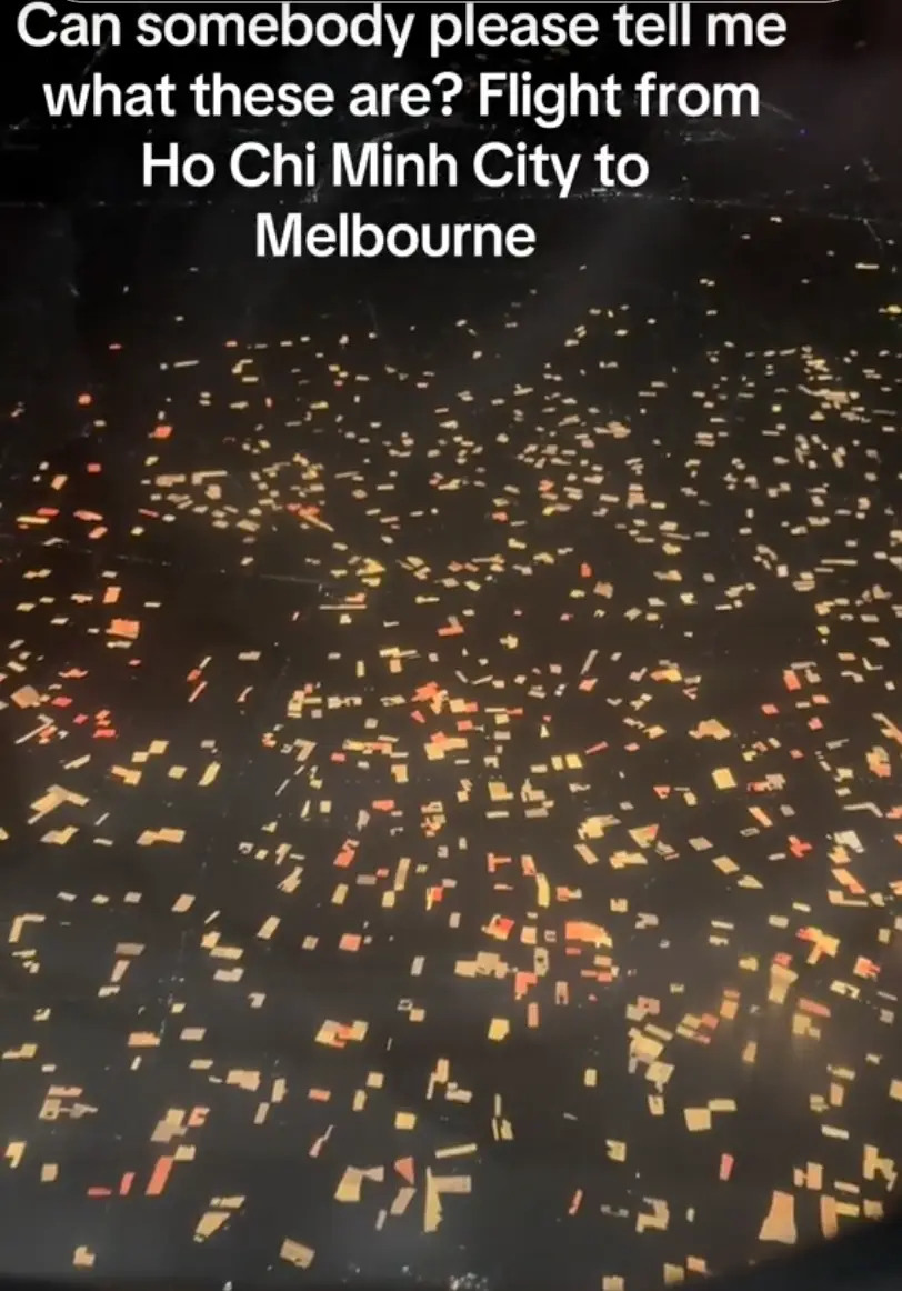 What do you think the sticky note-like patterns could be?